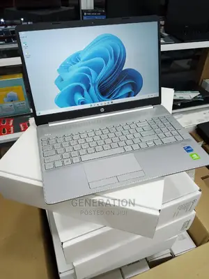 New Laptop HP 15-Dy1031wm 8GB Intel Core I5 HDD 500GB