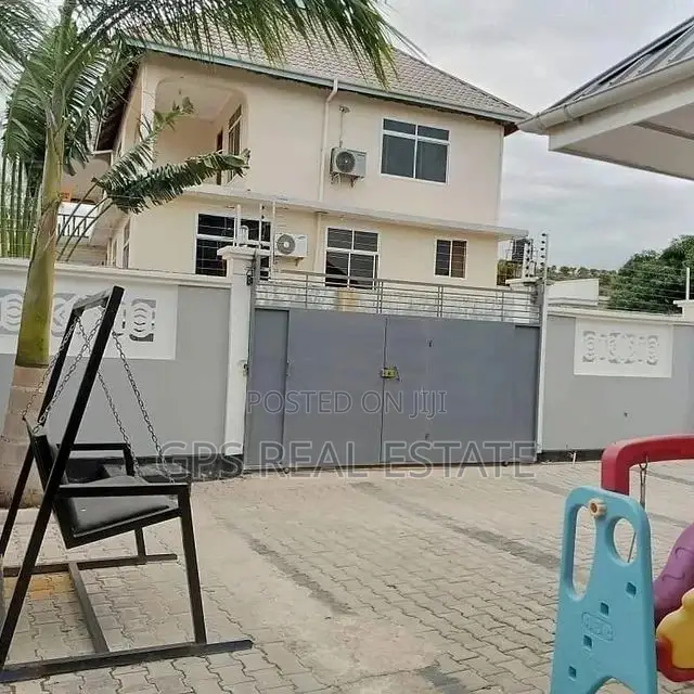 3bdrm House in Maxposh, Kinondoni for Sale