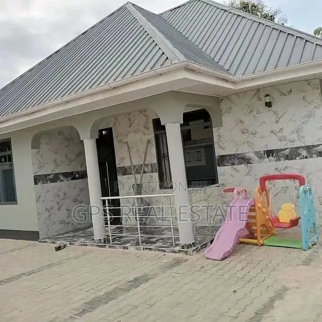 3bdrm House in Maxposh, Kinondoni for Sale