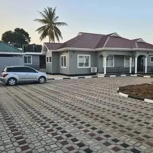 3bdrm House in Maxposh, Kinondoni for Sale