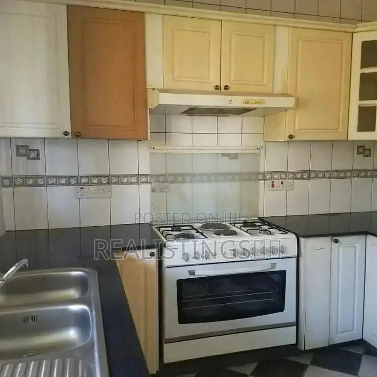 Furnished 3bdrm Villa in Mikocheni for Sale