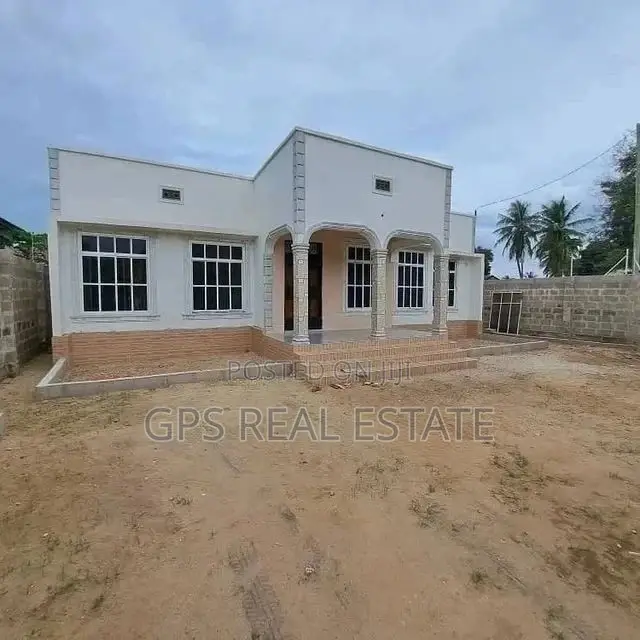3bdrm House in Maxposh, Kinondoni for Sale