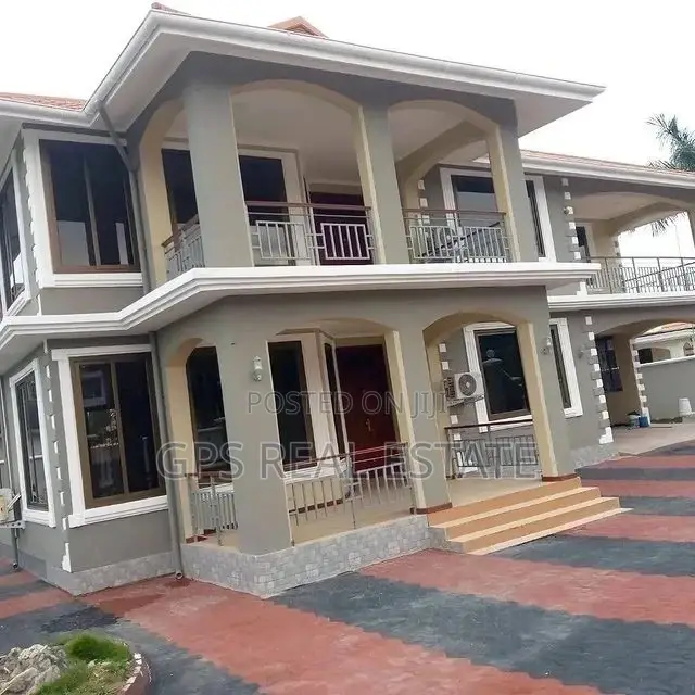5bdrm House in Maxposh, Kinondoni for Sale