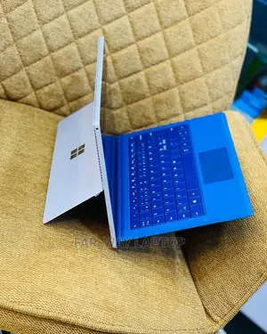 New Laptop Microsoft Surface Pro 4 4GB Intel Core I5 SSD 128GB