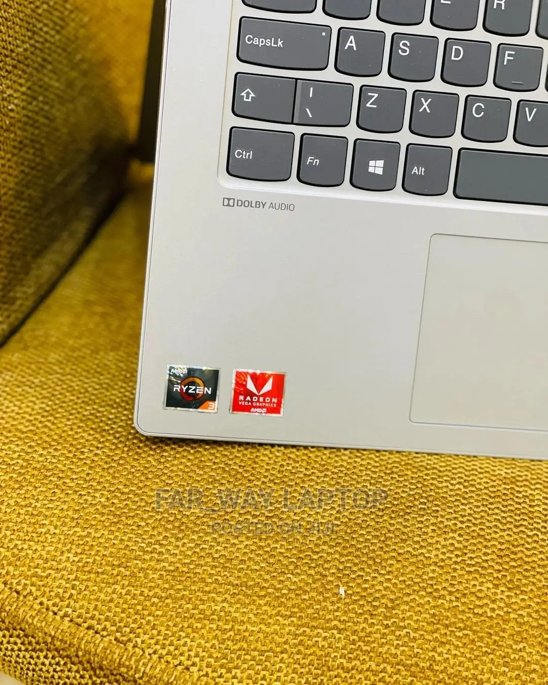 New Laptop Lenovo IdeaPad 330C 8GB AMD Ryzen SSD 128GB
