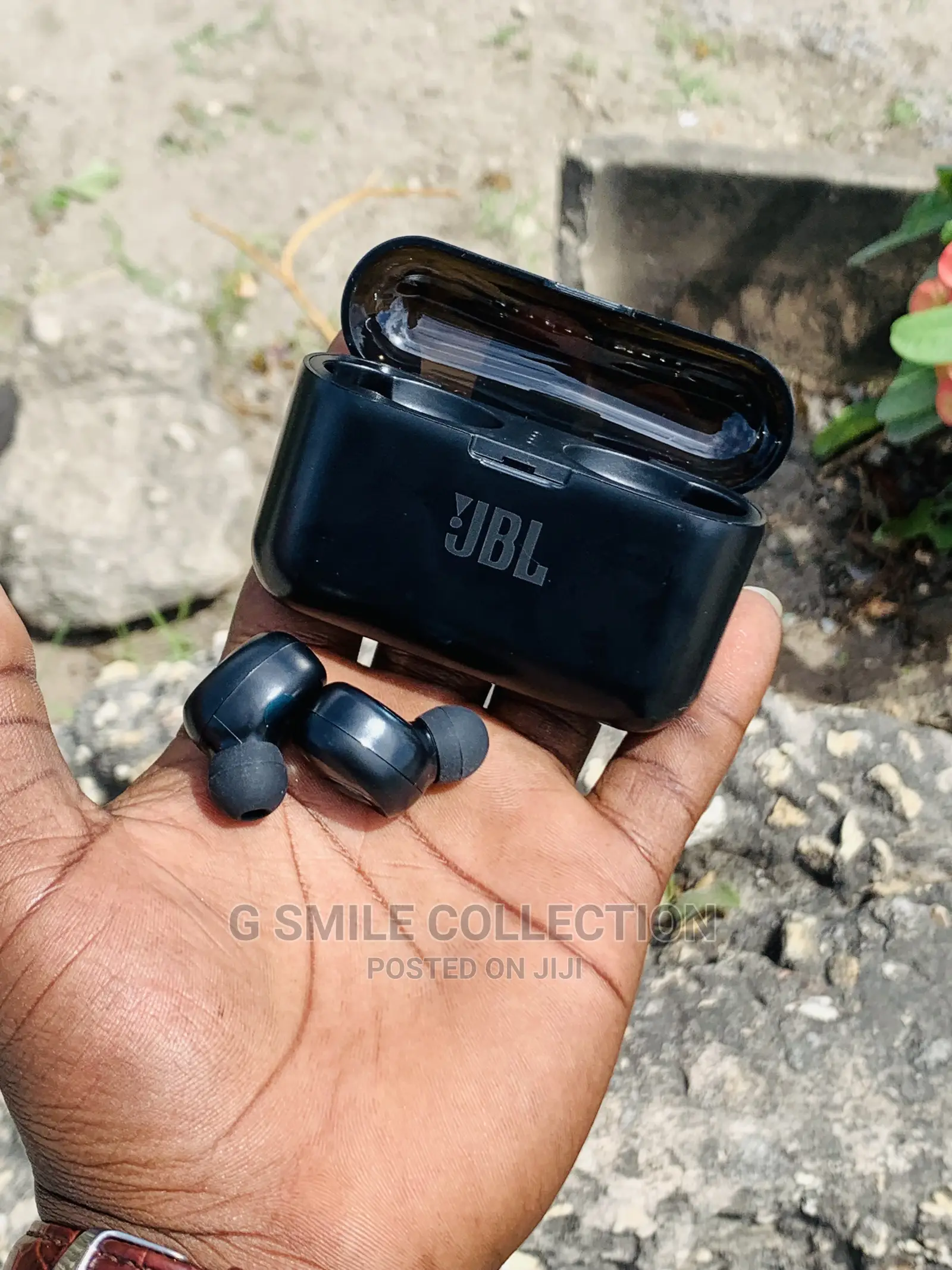 Jbl M17 Pro Earbuds