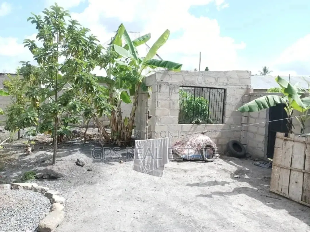3bdrm House in Maxposh, Kinondoni for Sale