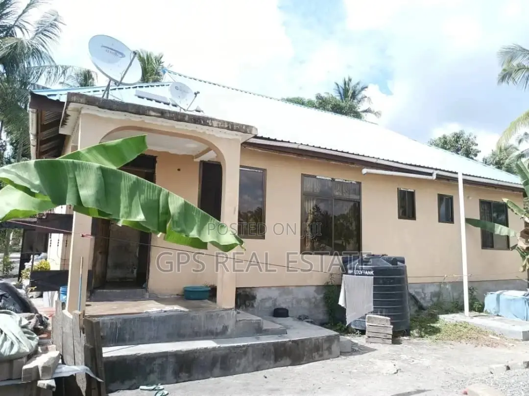 3bdrm House in Maxposh, Kinondoni for Sale