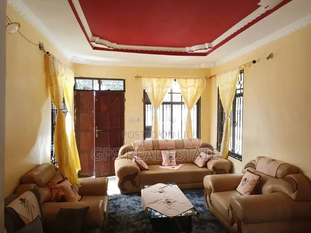3bdrm House in Maxposh, Kinondoni for Sale
