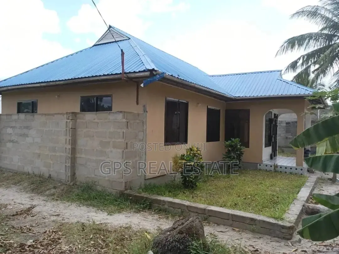 3bdrm House in Maxposh, Kinondoni for Sale