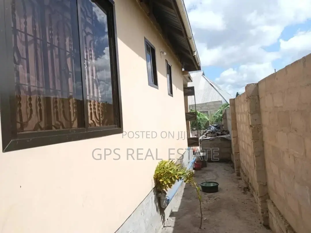 3bdrm House in Maxposh, Kinondoni for Sale