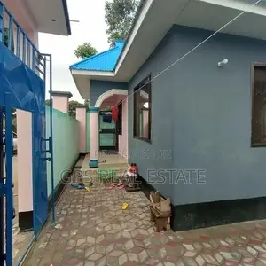 3bdrm House in Maxposh, Temeke for Sale