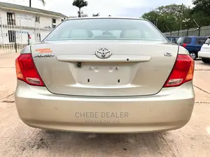 Toyota Axio 1.5 G 2WD 2007 Gold