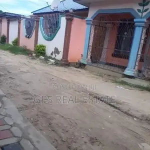 3bdrm House in Maxposh, Temeke for Sale