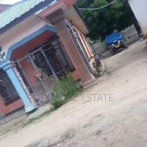 3bdrm House in Maxposh, Temeke for Sale