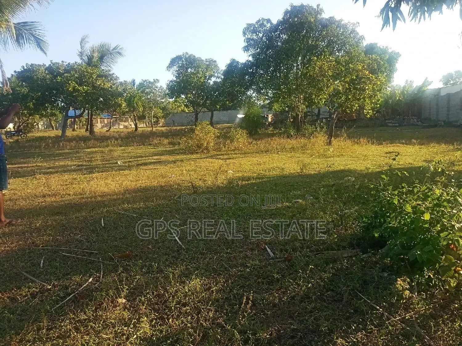 Clean Titled Plot for Sale
