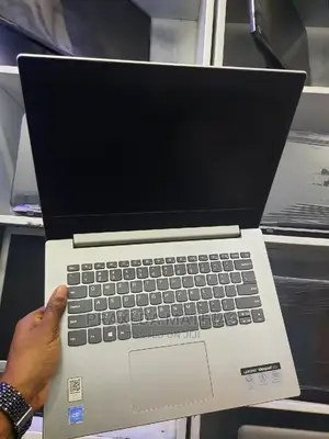 Laptop Lenovo IdeaPad 330 4GB Intel Core 2 Duo HDD 500GB