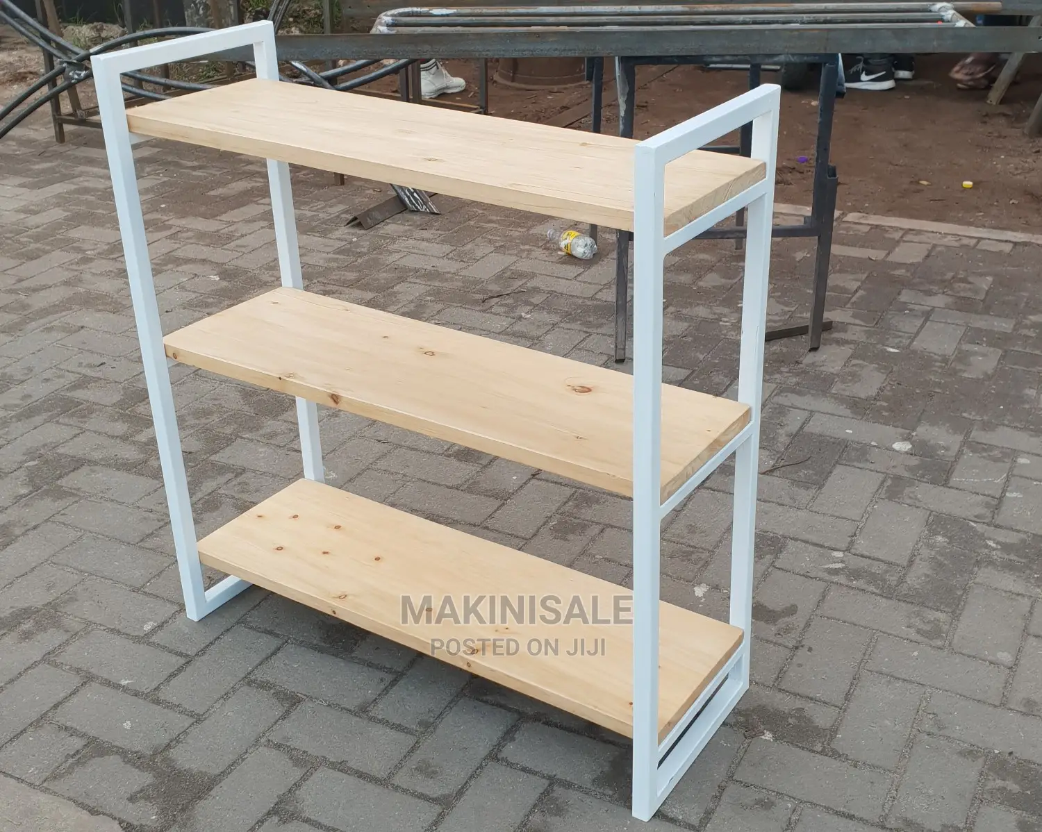 Shelf Nzuri Sana Simple Bei Yetu Ni Poa