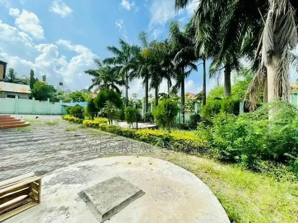 3bdrm House in Maxposh, Kinondoni for Sale