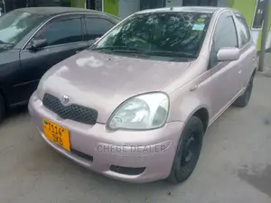 Toyota Vitz 1.3 AWD 3dr 2005 Orange