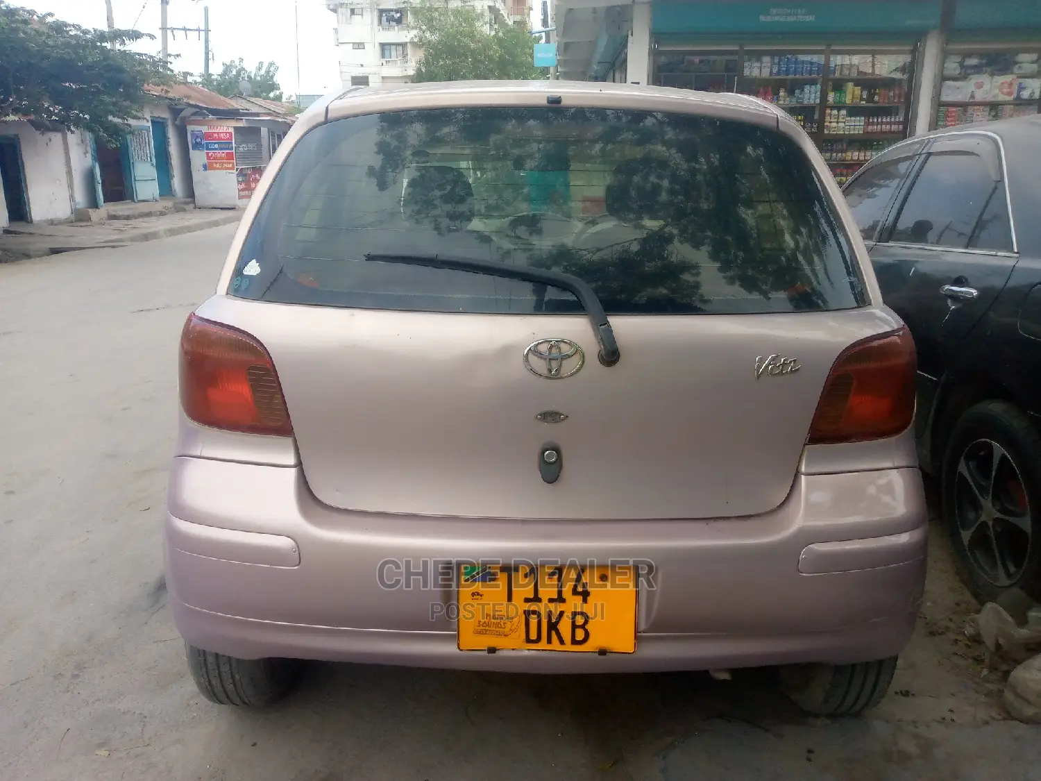 Toyota Vitz 1.3 AWD 3dr 2005 Orange