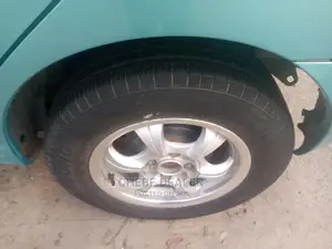 Toyota Fun Cargo 2009 Green