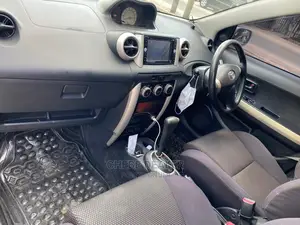 Toyota IST 2006 Silver