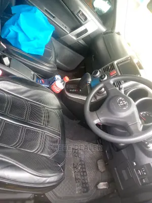Toyota Rush 1.5 AWD 2010 Gray