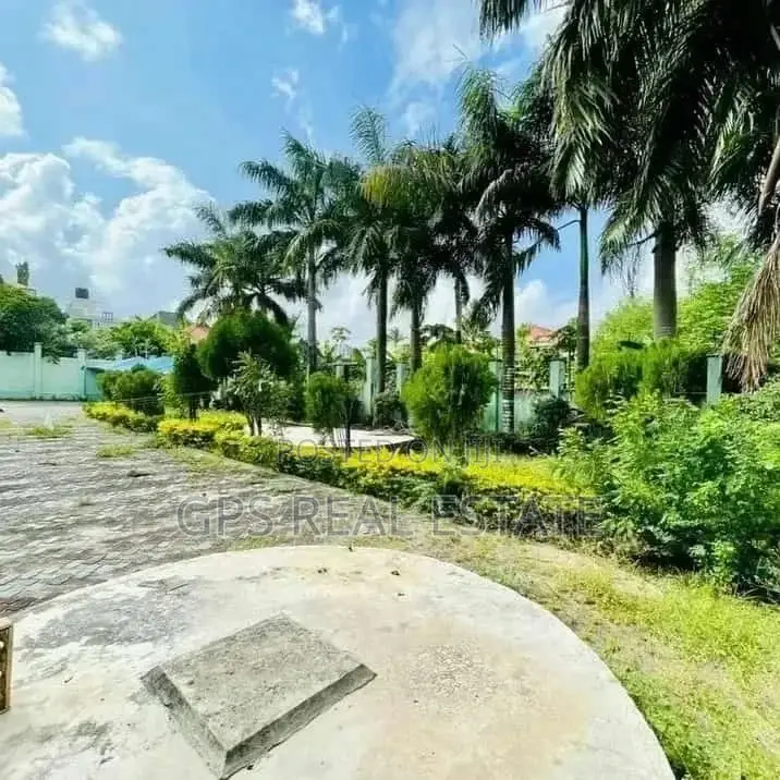 4bdrm House in Maxposh, Kinondoni for Sale