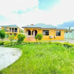 4bdrm House in Maxposh, Kinondoni for Sale