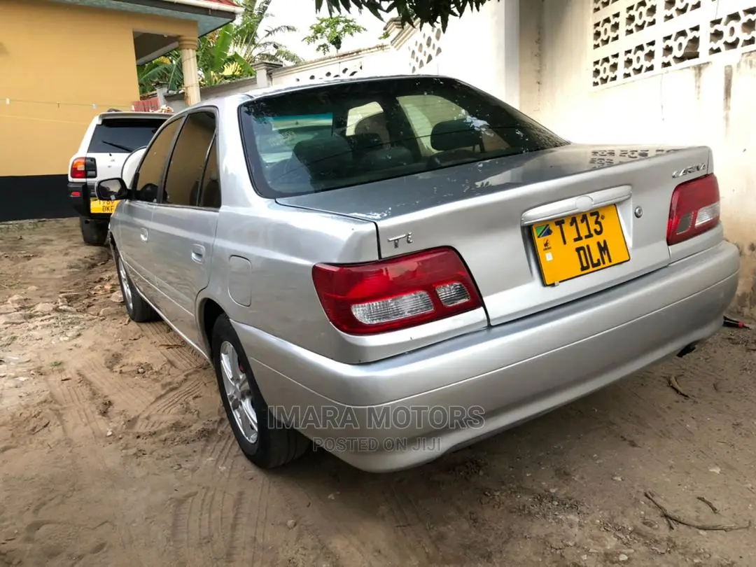 Toyota Carina 2001 Silver