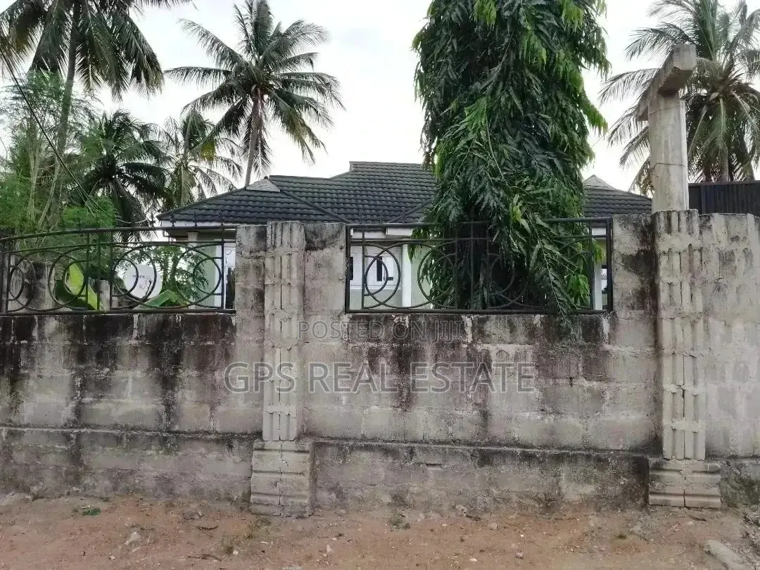 3bdrm House in Maxposh, Kinondoni for Sale