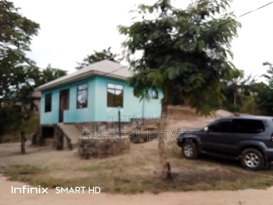 3bdrm House in Maxposh, Kinondoni for Sale