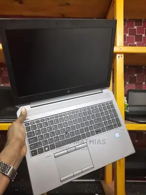 Laptop HP ZBook 15u G5 32GB Intel Core I7 SSD 512GB