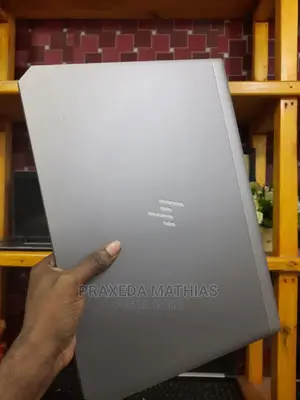 Laptop HP ZBook 15u G5 32GB Intel Core I7 SSD 512GB