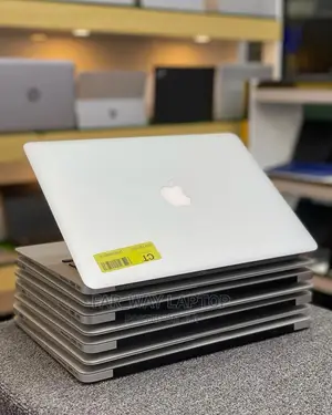 New Laptop Apple MacBook Air 2014 4GB Intel Core I5 SSD 256GB