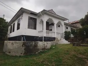 4bdrm House in Maxposh, Kinondoni for Sale