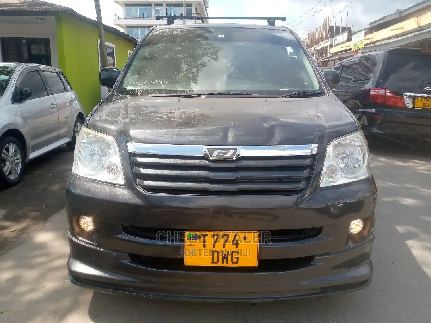 Toyota Noah 2005 Black