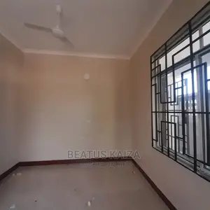 3bdrm House in Kigamboni Kibugumo for rent