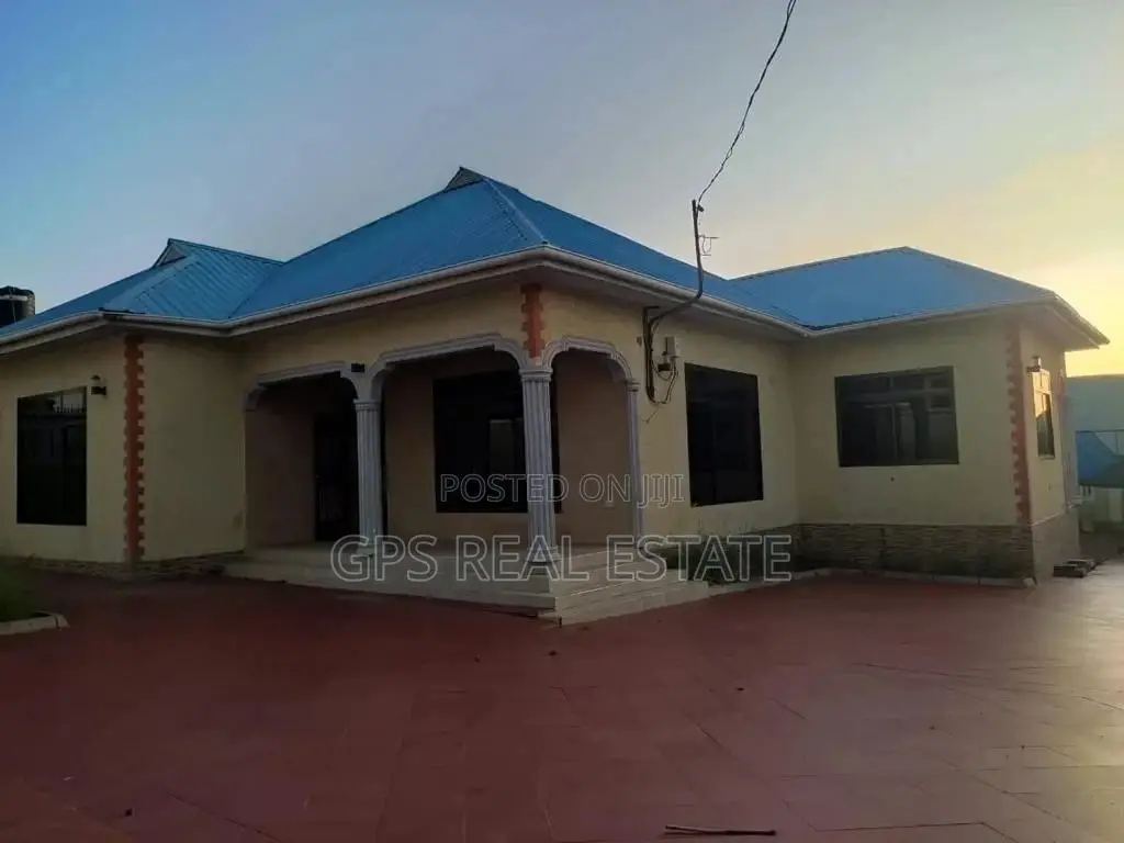 3bdrm House in Maxposh, Kigamboni for Sale