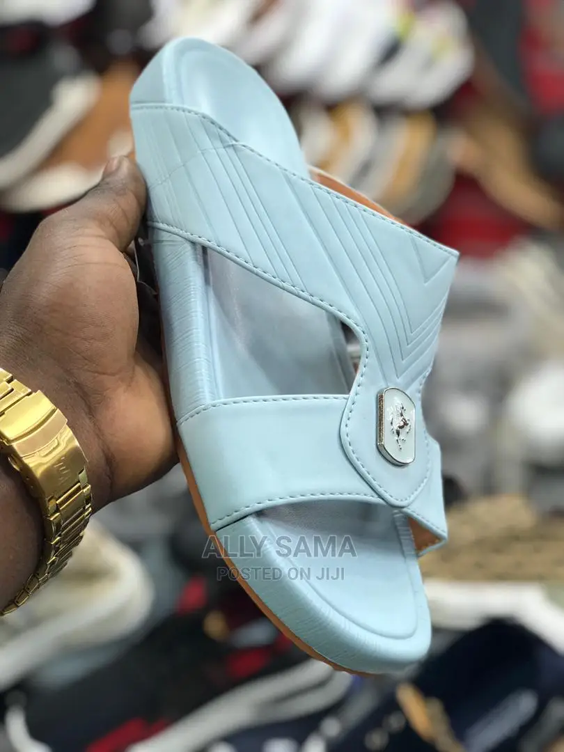 Open Shoes Brand