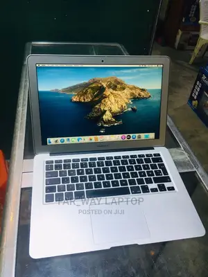 Laptop Apple MacBook Air 2013 256GB Intel Core I7 SSD 256GB