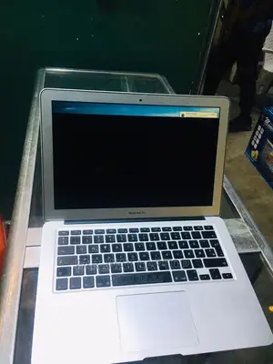 Laptop Apple MacBook Air 2013 256GB Intel Core I7 SSD 256GB