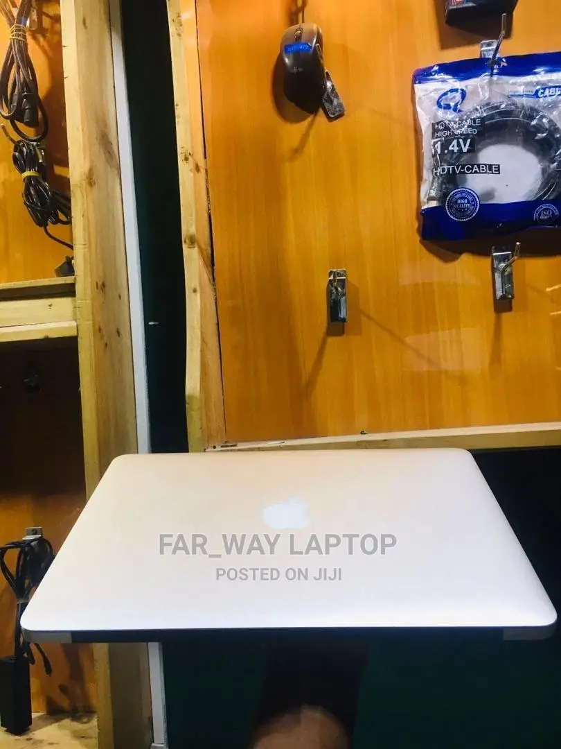 Laptop Apple MacBook Air 2013 256GB Intel Core I7 SSD 256GB