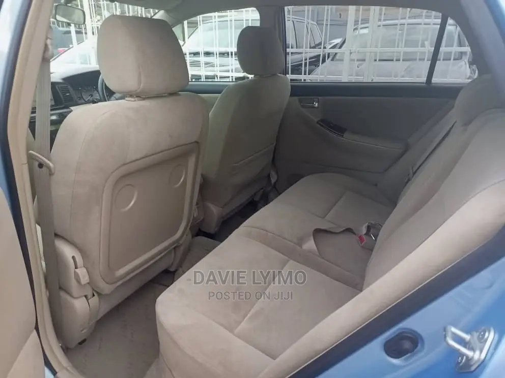 Toyota Corolla RunX 2004 Blue