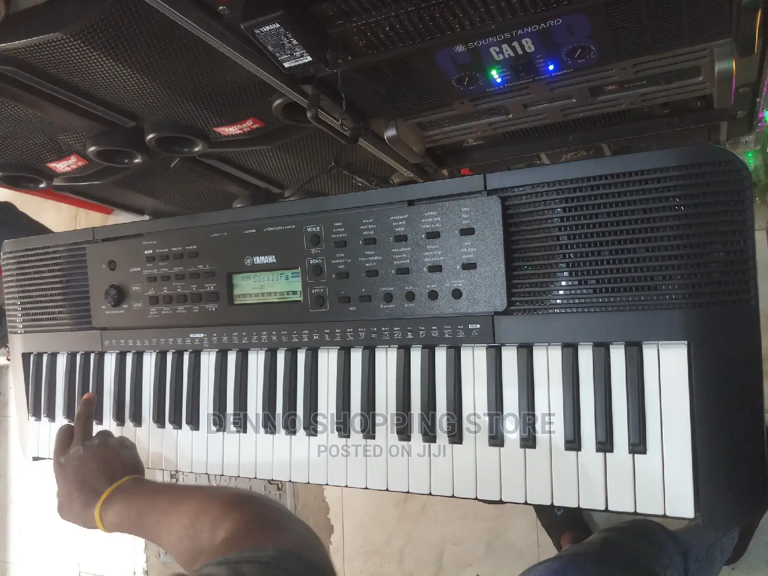 Yamaha PSR 273