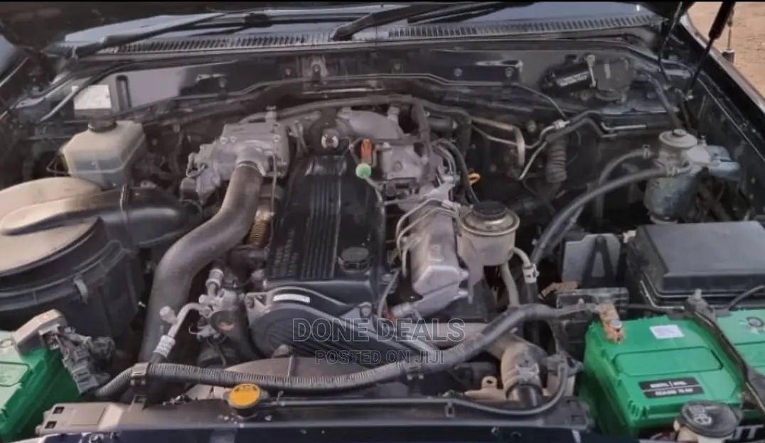 Toyota Land Cruiser 2005 Black