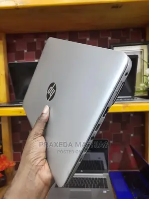 Laptop HP EliteBook 820 G3 8GB Intel Core I5 SSD 256GB