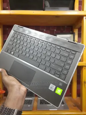 Laptop HP Pavilion X360 14 8GB Intel Core I7 SSD 256GB