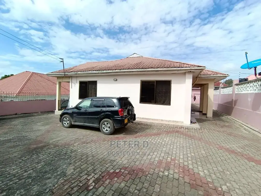 3bdrm House in Kimara for Rent